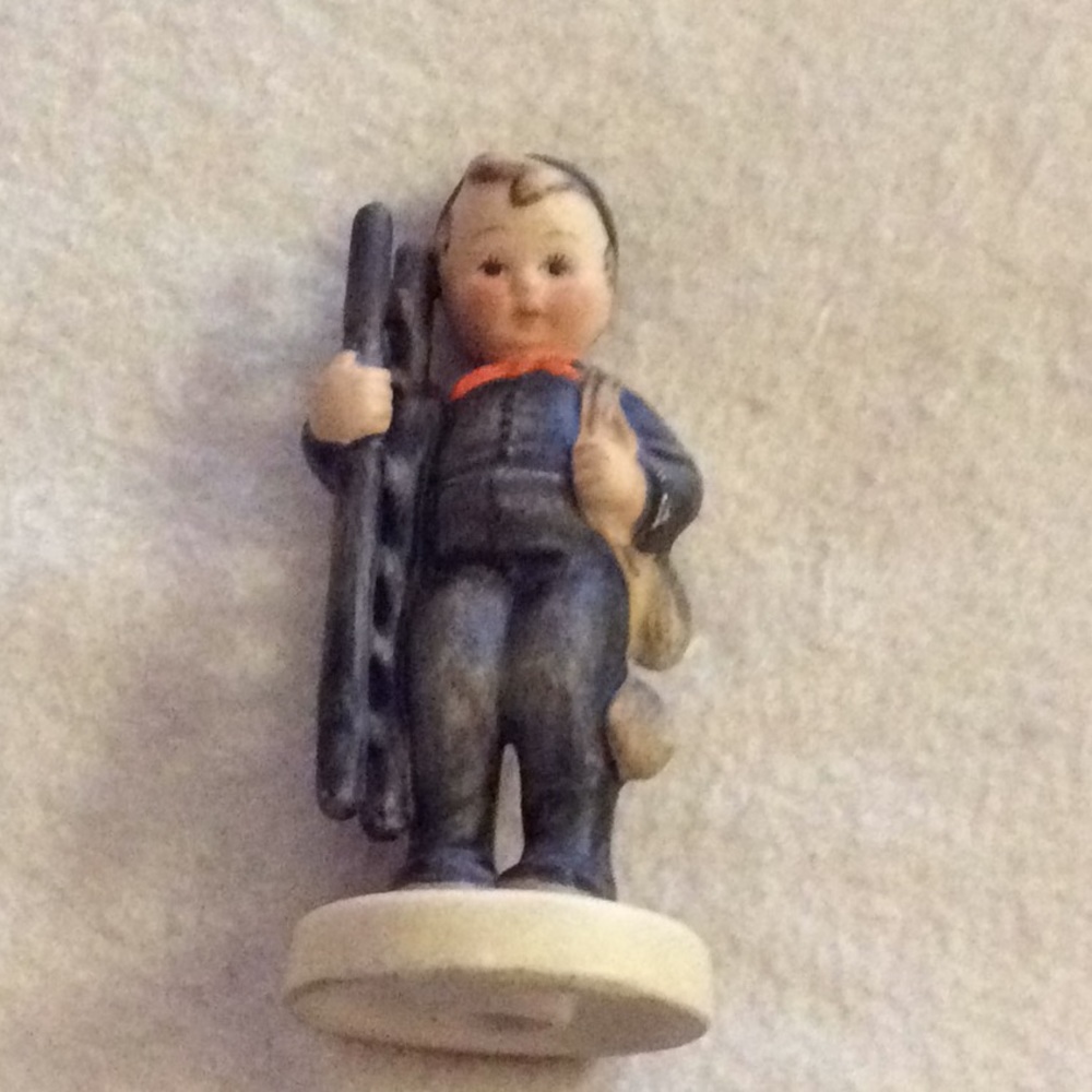 Authentic Hummel figure